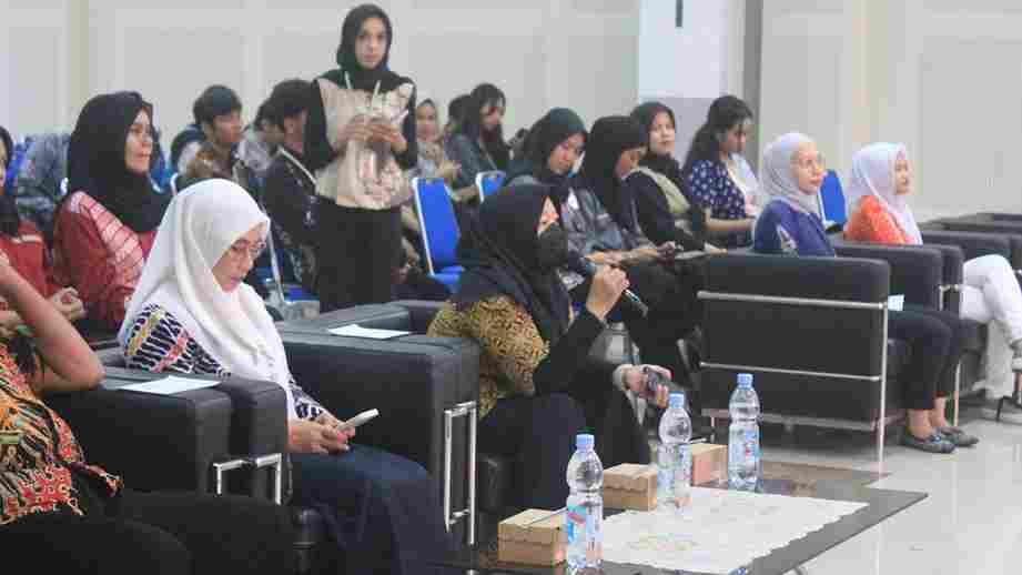 Sesi Diskusi Calon Ketua TFC